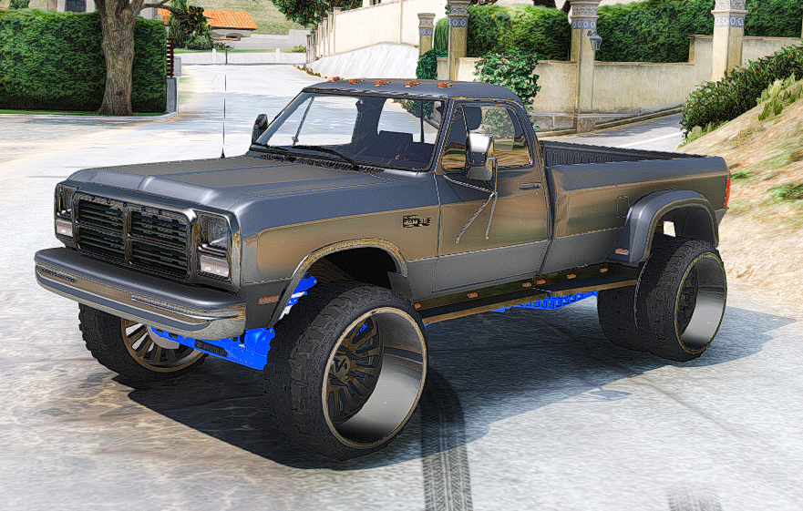 LIFTED OLD SCHOOL DODGE RAM